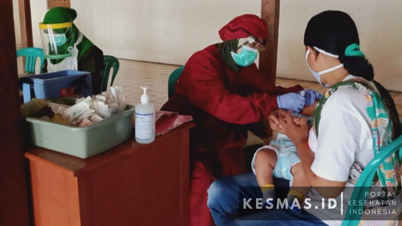 CIMSA Universitas Pelita Harapan Pentingnya Imunisasi Bagi Anak