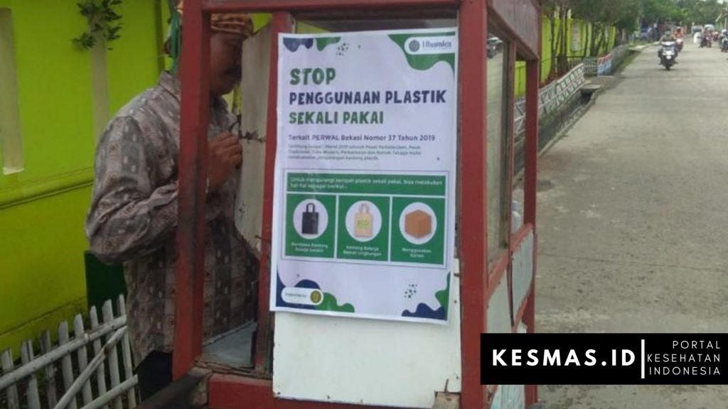 Poster Ajakan STOP Penggunaan Plastik Sekali Pakai