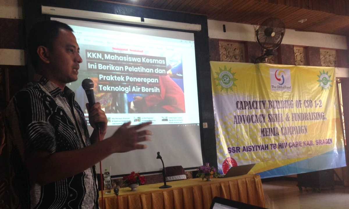 Founder Kesmas-ID berikan training pengelolaan media