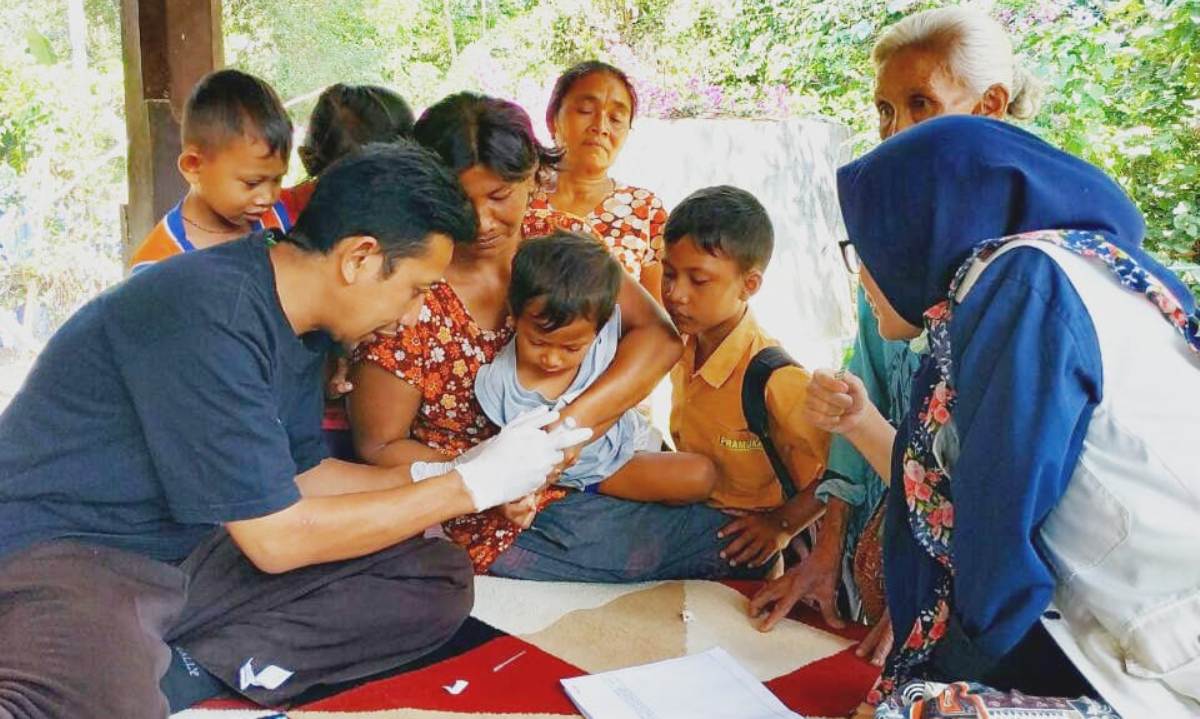 Pelayanan Kesehatan Relawan Lombok