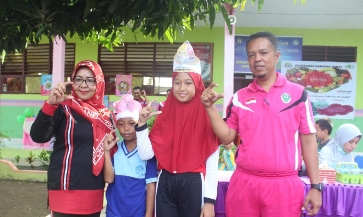 Kepala Puskesmas Kabaena Barat