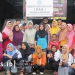 Cegah Penyakit, Mahasiswa Ini Latih Warga Manfaatkan Sampah Organik Jadi Kompos