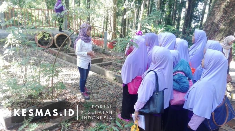 Bidan dan Dukun Bayi Gathering bersama Puskesmas Mrebet