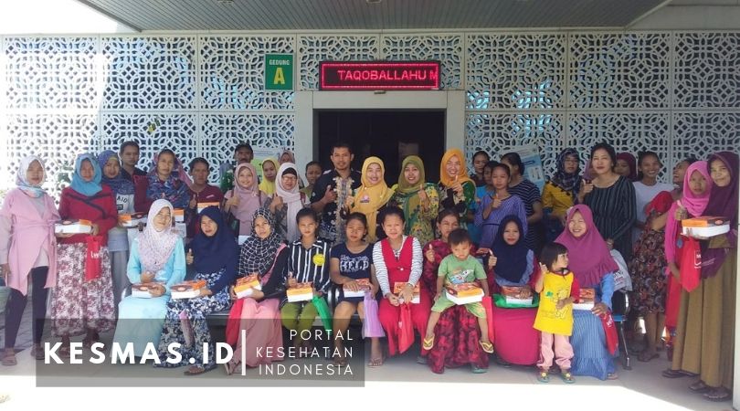 Puskesmas Kertawinangun Sosialisasi PMTP Makanan Lokal di Eretan Wetan