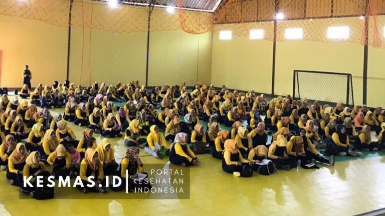 Kolaborasi Refreshing Kader Posyandu Puskesmas Rawabogo dan Puskesmas Ciwidey