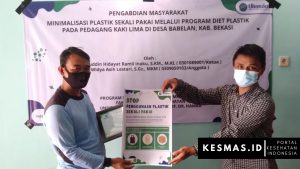 Program Diet Plastik Pada Pedagang Kaki Lima di Desa Babelan Kabupaten Bekasi