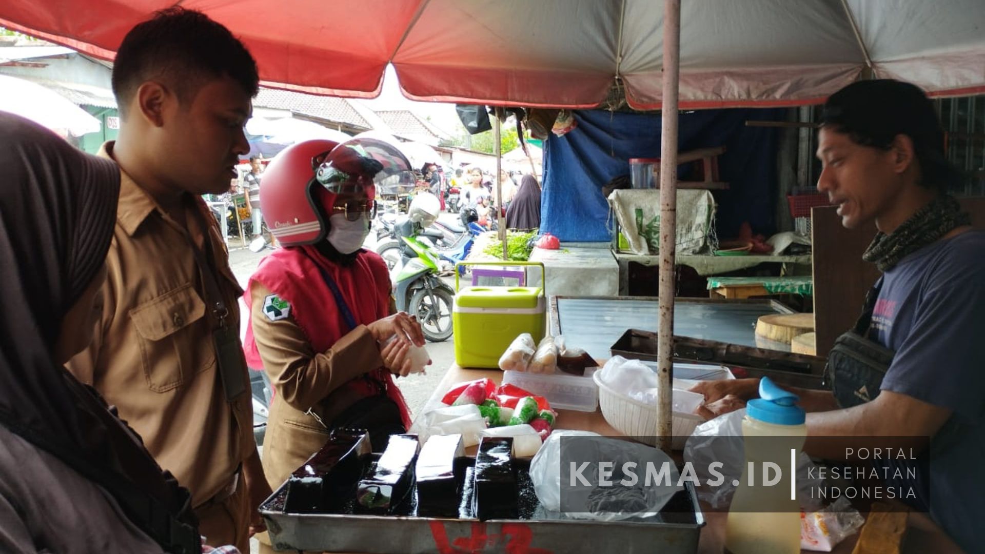 UPTD Puskesmas Melintang Melakukan Pengawasan Makanan Jajanan Puasa (Takjil)