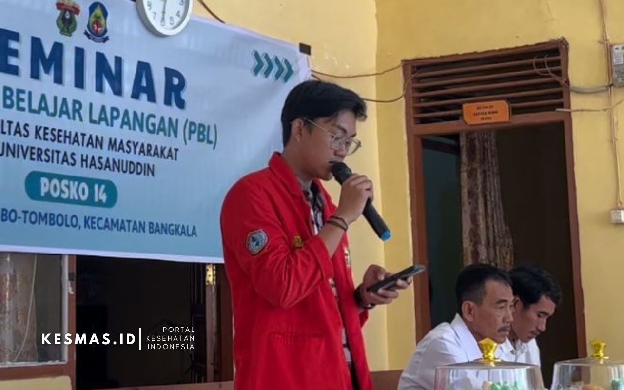 Mahasiswa PBL FKM Unhas Adakan Seminar Awal Penanganan Stunting di Desa Tombo-Tombolo