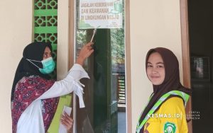 Bersama Anggota SBH, Puskesmas Bantarkalong Lakukan Pemantauan PHBS Tatanan Tempat Umum