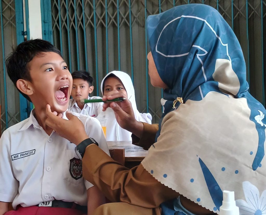 Pemeriksaan Gigi Sebagai Salah Satu Bagian Skrining
