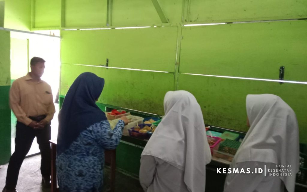 IKL SEKOLAH DI SMPT DARUSSALAM
