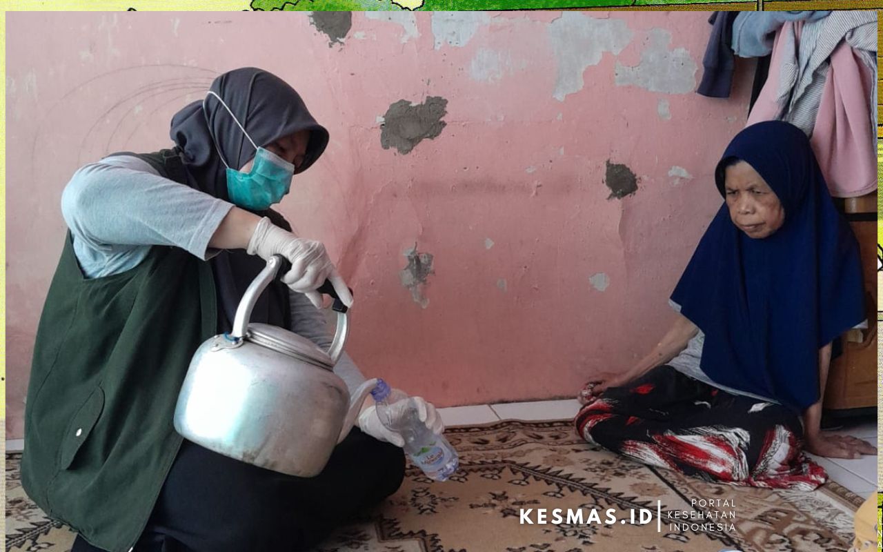 pengambilan sampel air minum