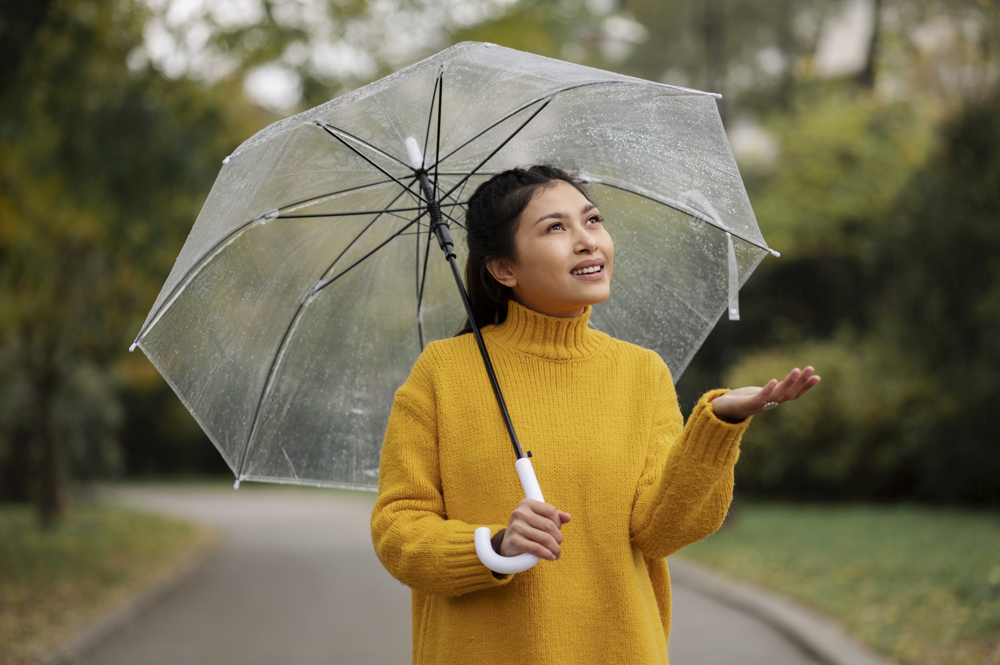 10 Cara Efektif Mencegah Flu di Musim Hujan untuk Pekerja