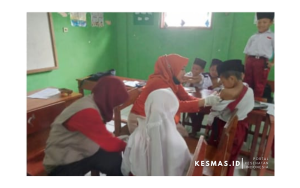 Meningkatkan Imunitas Anak melalui Program BIAS di MI Cidugaleun