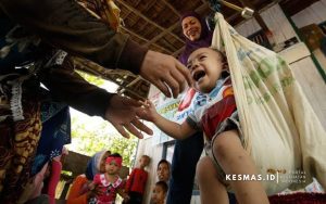 Pengukuran Berat Badan Anak sebagai Keterampilan Dasar Kader Posyandu Integrasi Layanan Primer