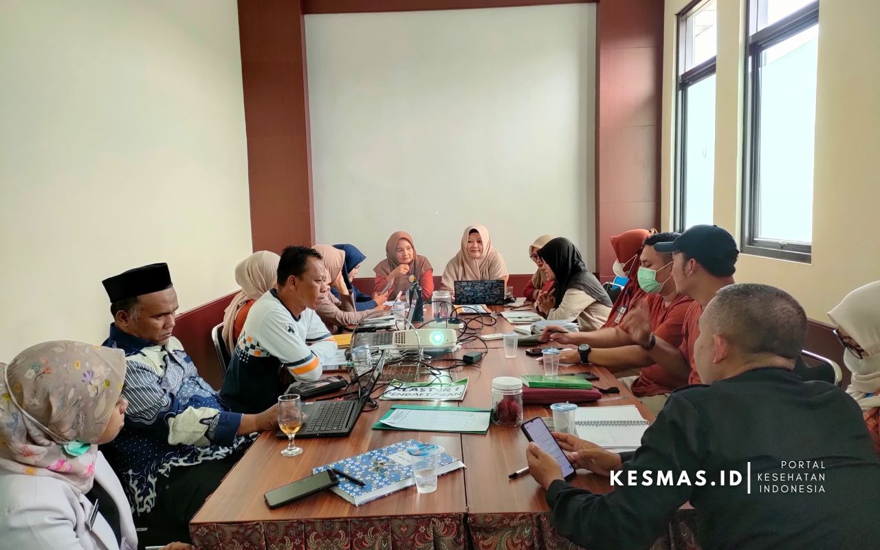 Rapat Pertemuan Rencana Tindak Lanjut (RTL) Percepatan Pelayanan Kesehatan Berdasarkan Siklus Hidup
