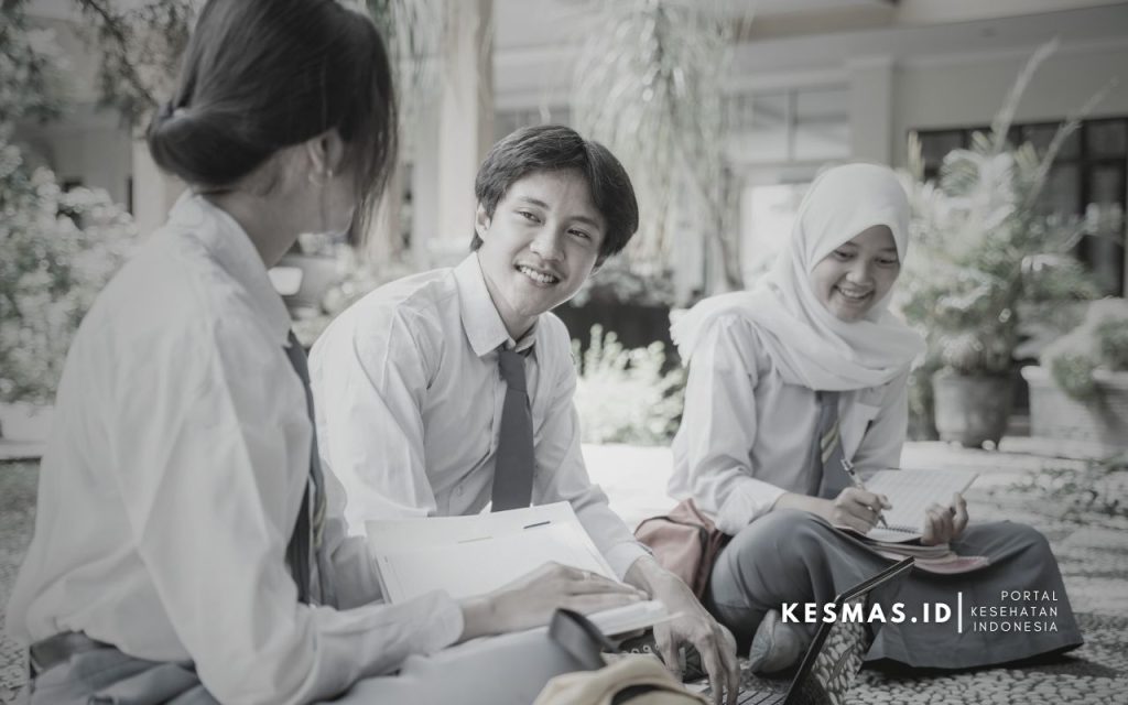 Anak Sekolah dan Remaja