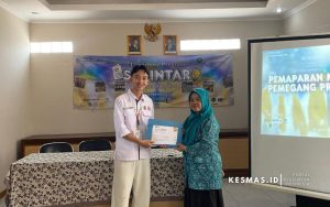 Pemaparan program SI PINTAR di Desa Manonjaya