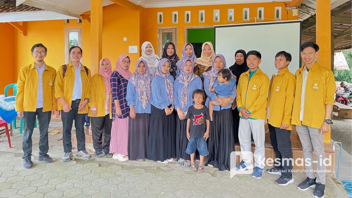 Sapa Gigi Lansia di Bina Keluarga Lansia Saroja, Kelurahan Teluk, Kecamatan Purwokerto Selatan