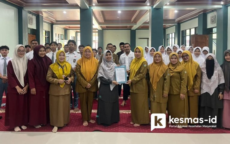 Pembentukan Poskestren di Pesantren QSBS Al Kautsar 561