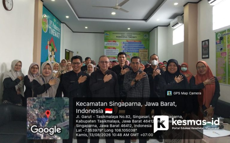 Orientasi Pembinaan Posyandu Bidang Kesehatan di Aula Puskesmas Tinewati