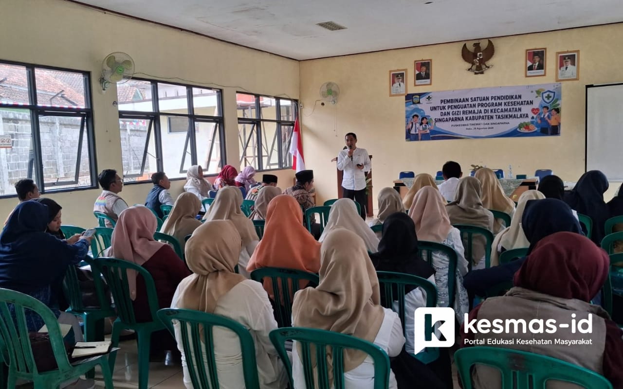 Pembinaan kesehatan dan gizi remaja di sekolah Kecamatan Singaparna