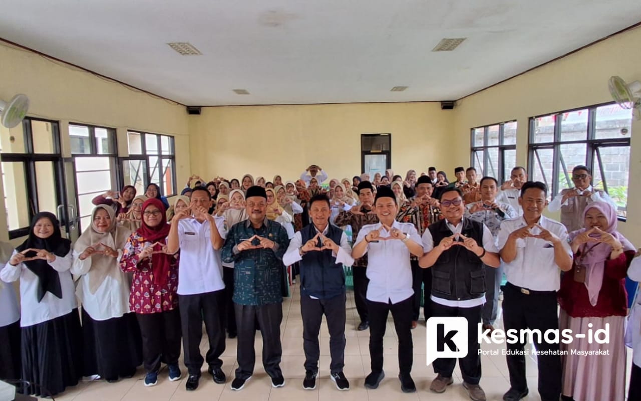 Kampanye Kawasan Tanpa Rokok di SMPN 1 Singaparna