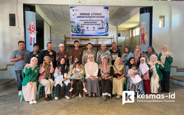 Edukasi Literasi Jaminan Kesehatan Nasional Melalui Pendekatan Social Capital Pada Pekerja Informal